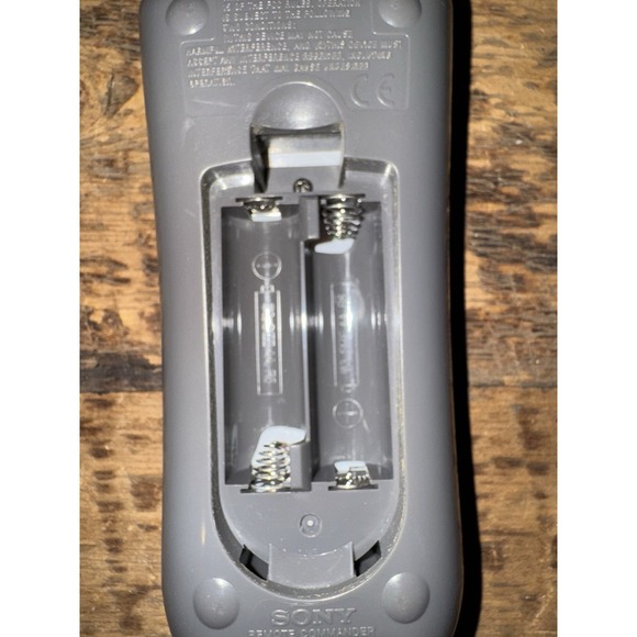 Sony‎ Big Button Universal Programmable Remote Control RM-EZ2 - Picture 4 of 4